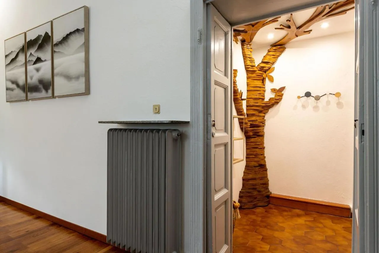 De Gradi By Halldis Monza 0*,  Italy